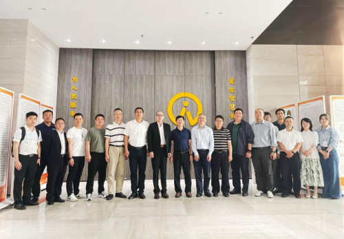 爱生生命携手金平县向赤道几内亚捐赠爱心物资，推动构建人类健康长寿共同体